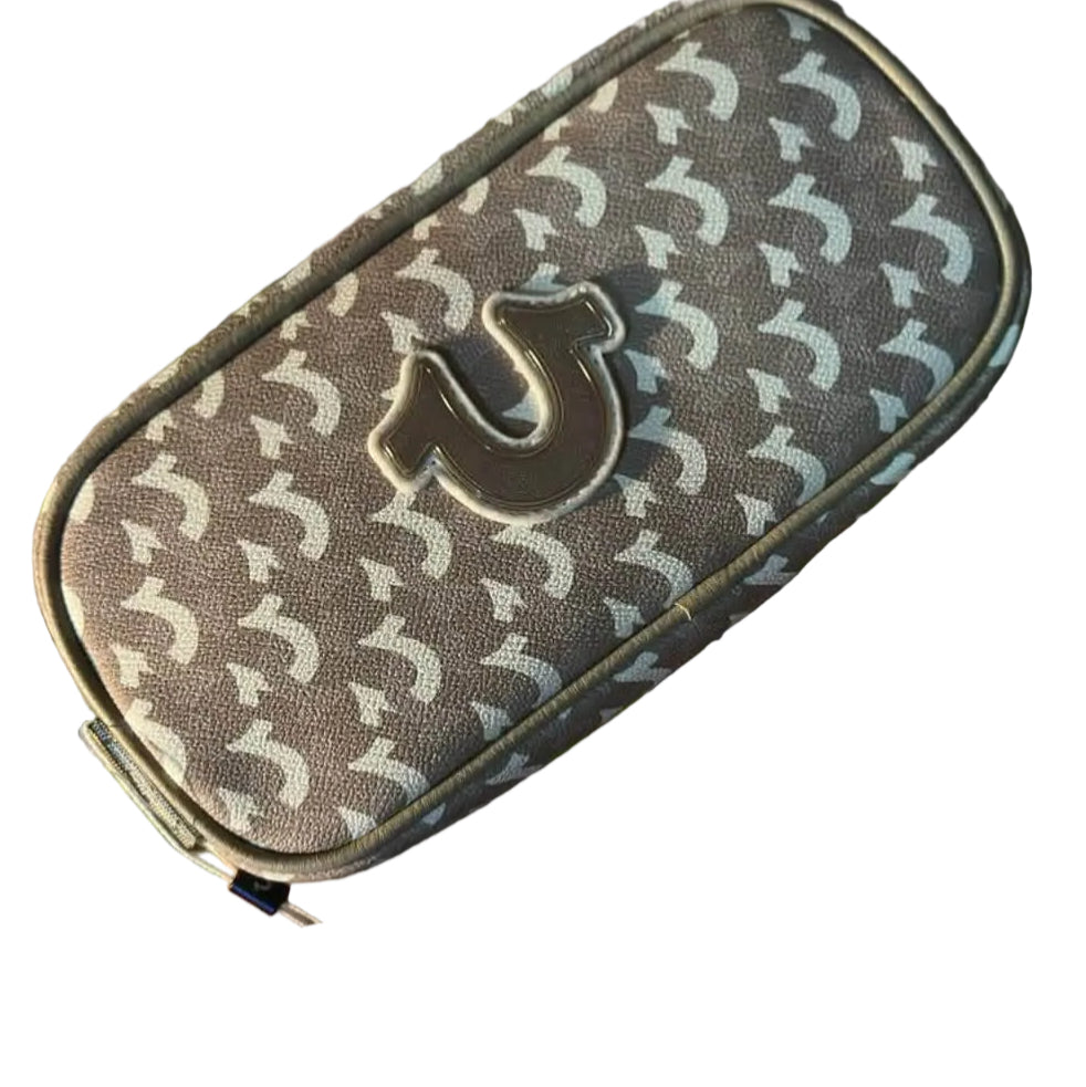 Neceser / Sobaquera True Religion Original – Con Accesorios